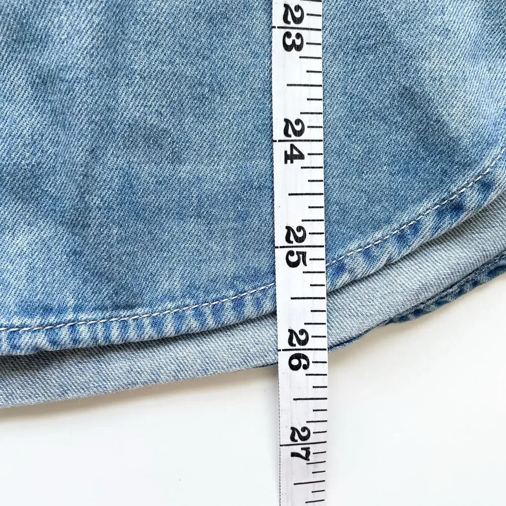 Women's J Crew Medium Wash Denim Button Down Size 0 Garcon Classic Fit Oversized